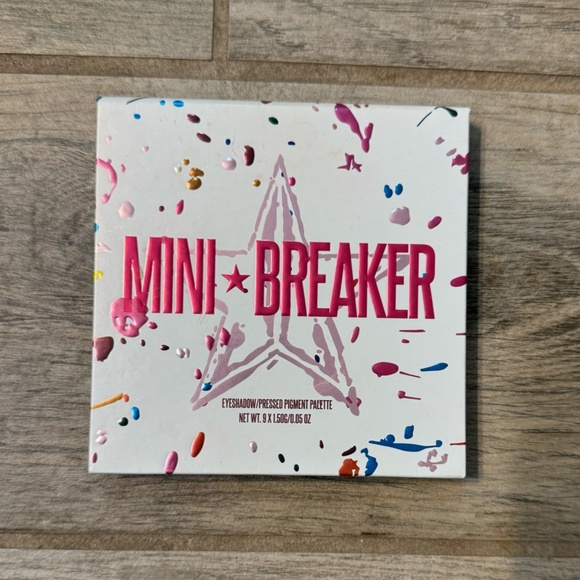 Jeffree Star "Mini Breaker" eyeshadow palette - Picture 2 of 6